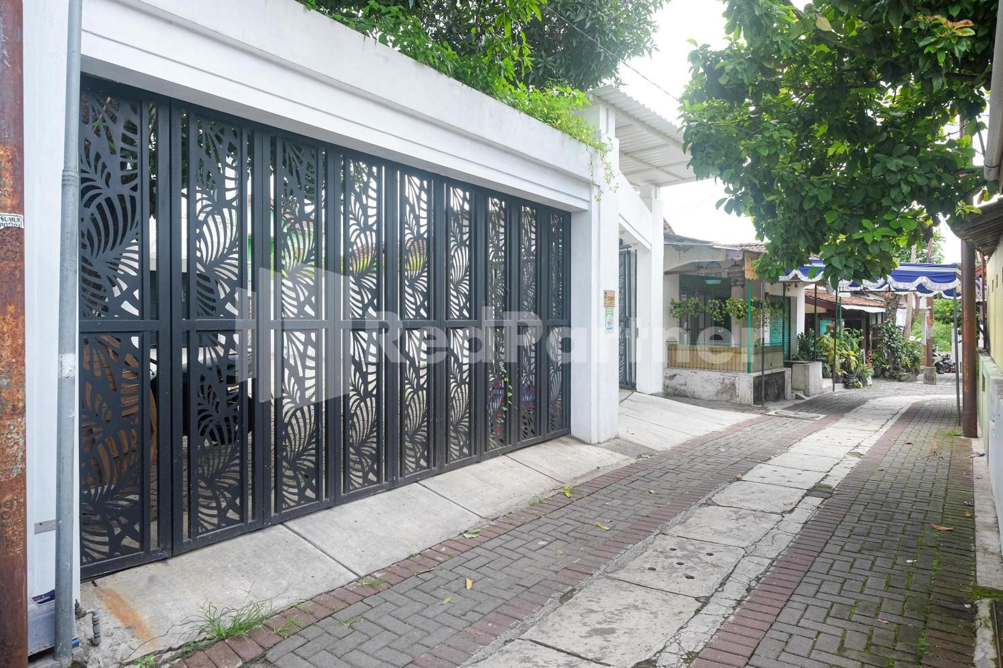 Rumah Daun Timoho Yogyakarta Redpartner Buitenkant foto